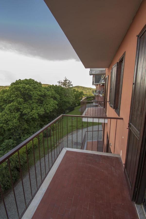 Bellavista Lake Apartment Pisano المظهر الخارجي الصورة