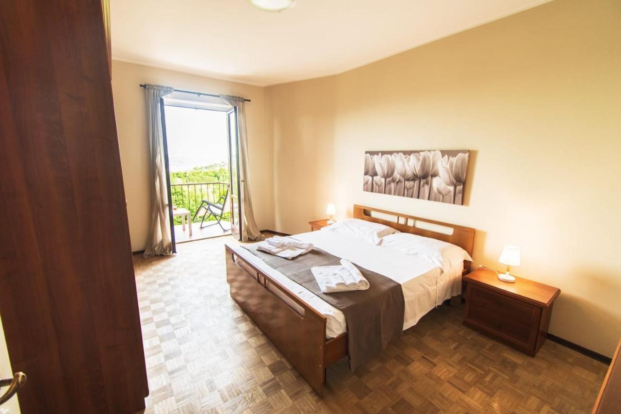 Bellavista Lake Apartment Pisano المظهر الخارجي الصورة
