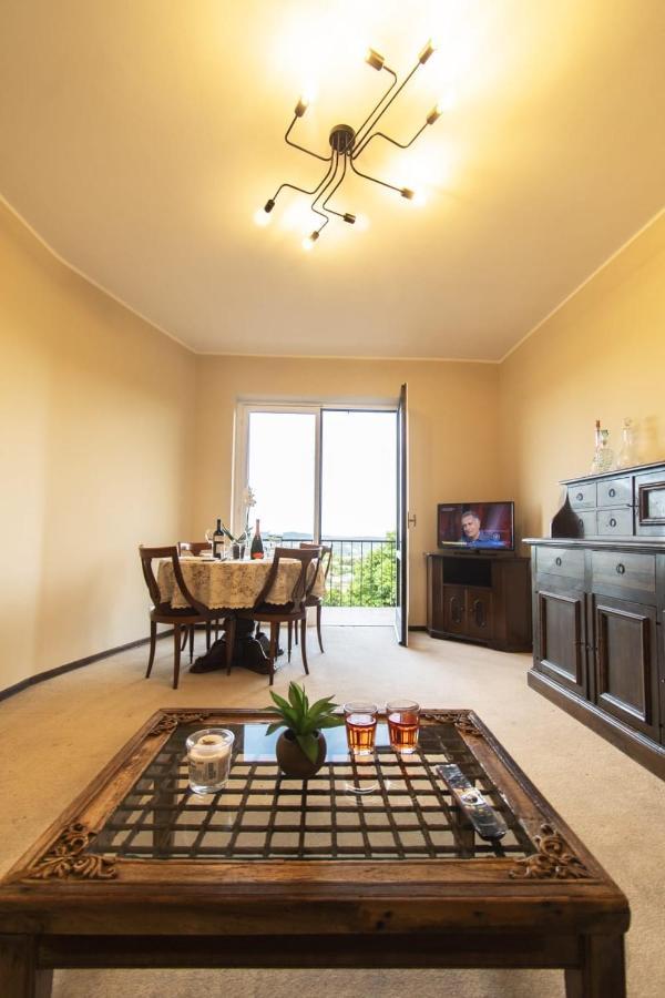 Bellavista Lake Apartment Pisano المظهر الخارجي الصورة